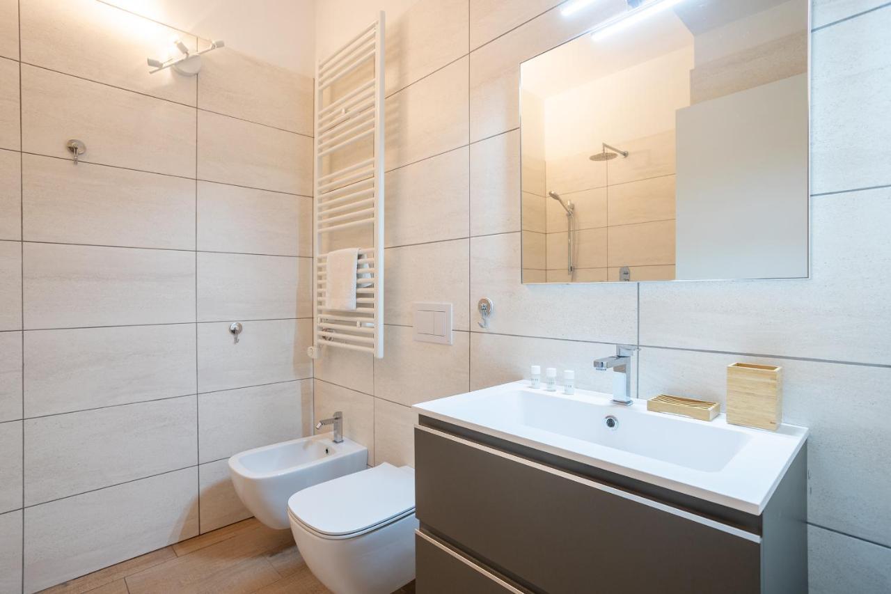 City Centre Apartment - 10 Minutes To Duomo - Free Wifi E Netflix Mailand Exterior foto